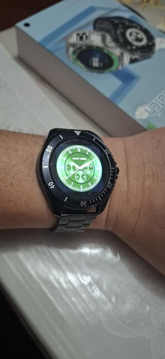 Часы Смарт. Сталь. б/у с