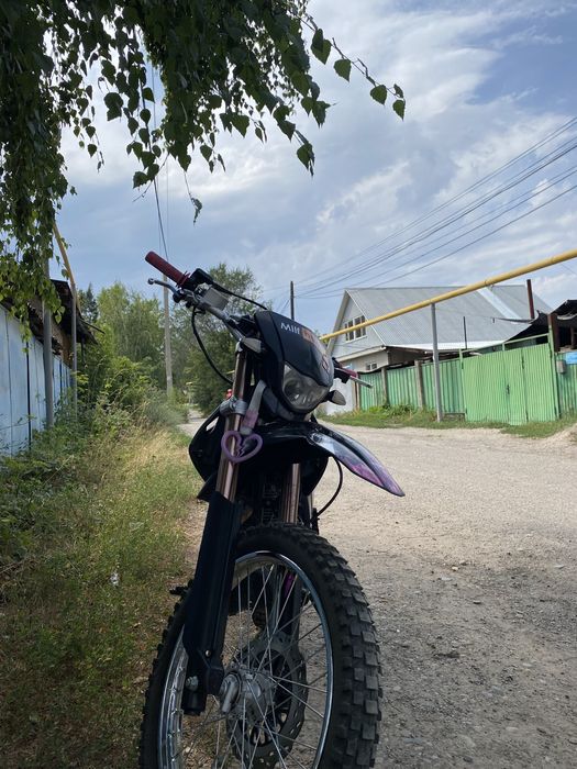 Продам мотоцикл 06