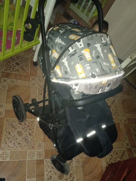 Продаю коляску в идеальном состоянии
