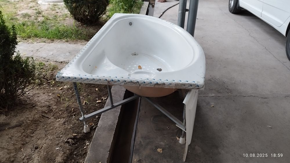 Угловой ванна 150*95