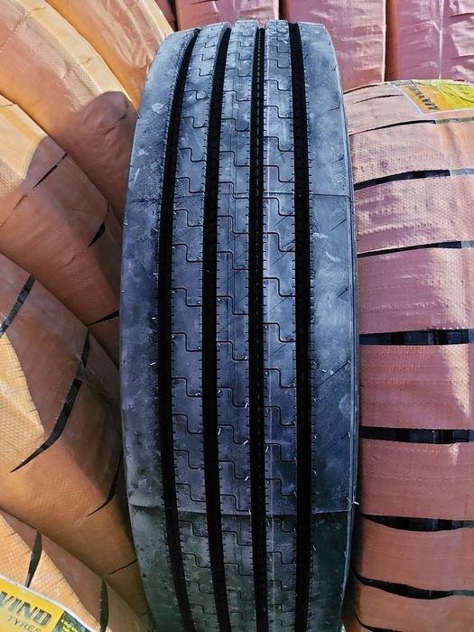 Автошына Maxvind 10.00R20