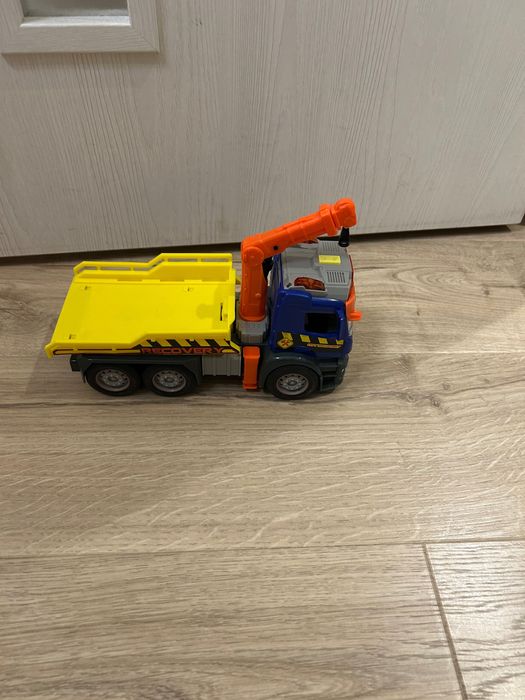 Камиони със светлини и звуци