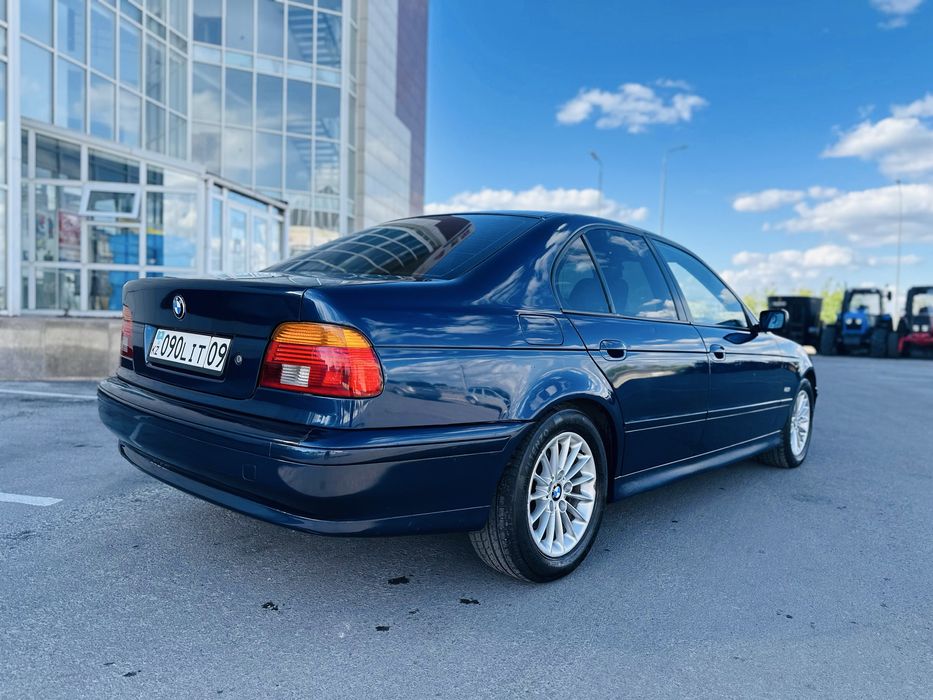 Продам бмв е39 525