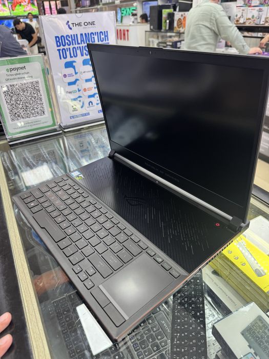 Asus Rog Zephyrus intel i7 8750H DDR4 16GB SSD 256GB RTX 1070 8GB 10 P