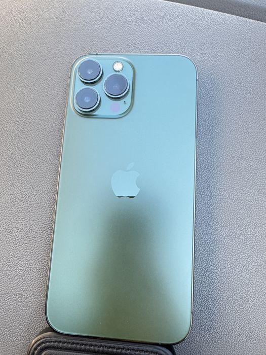 IPhone 13 Pro Max зеленый