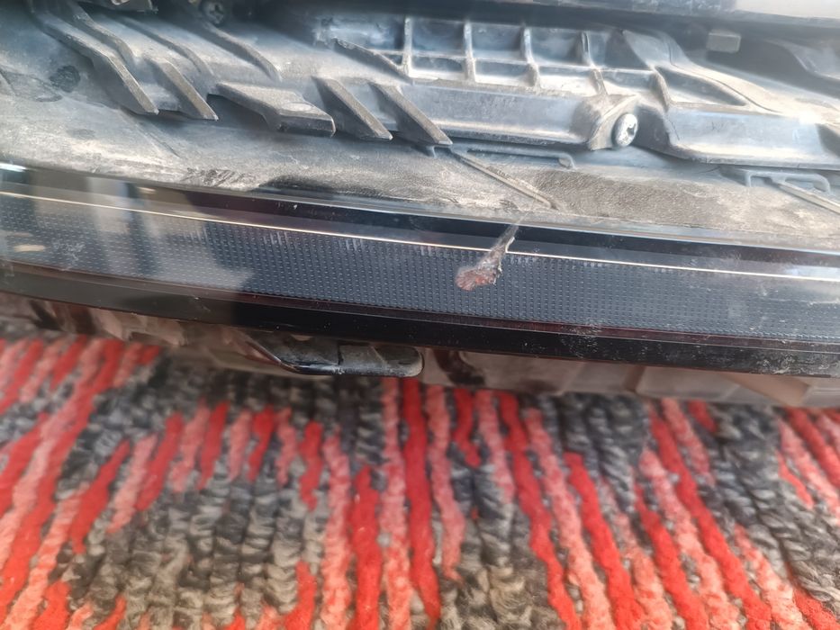 BYD champion fara chap tomoni