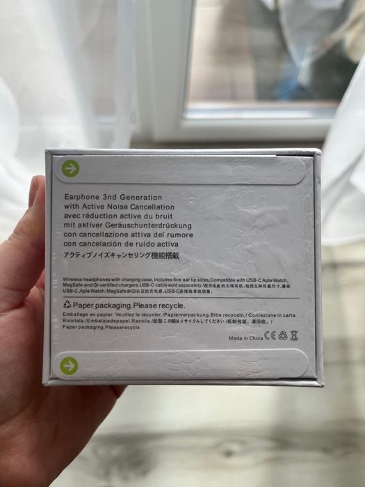 Casti bluetooth modelul 3