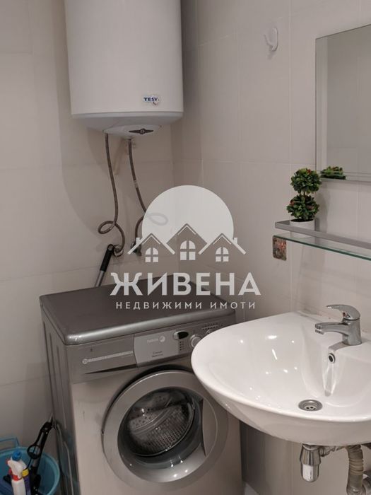 Отдава под наем 4-стаен апартамент в м-т Траката, Варна