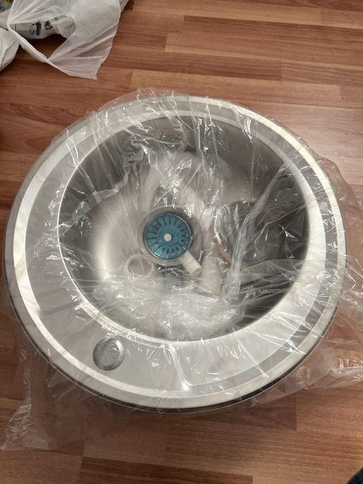 Раковина новая хорошая