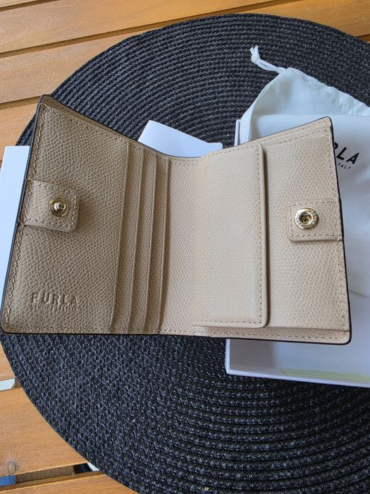 Портфейл   FURLA