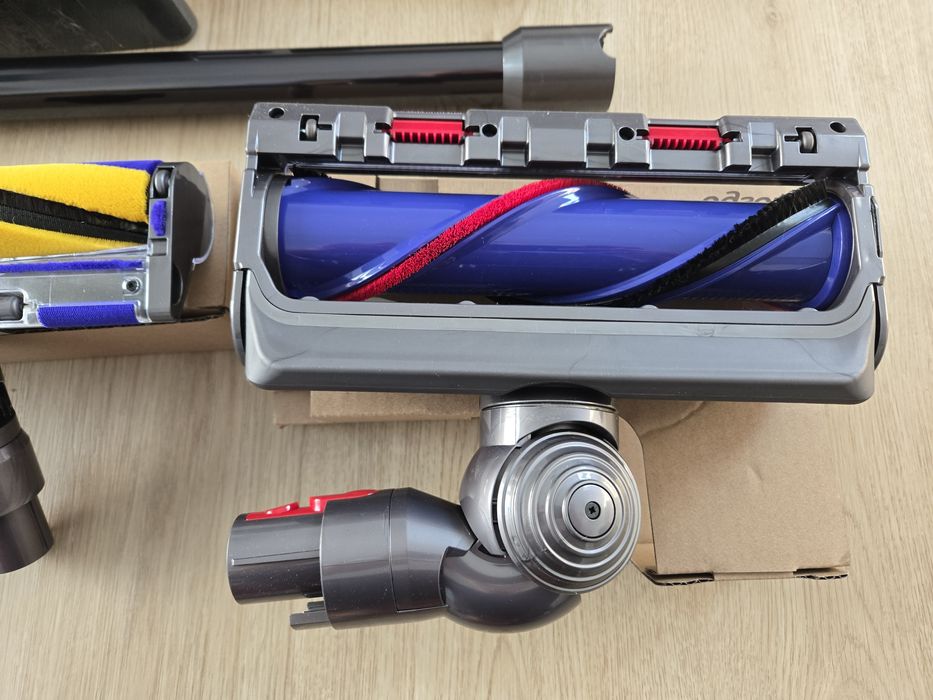 Aspirator Dyson V15