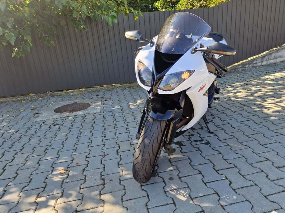 Vând Kawasaki  Ninja  Zx10r