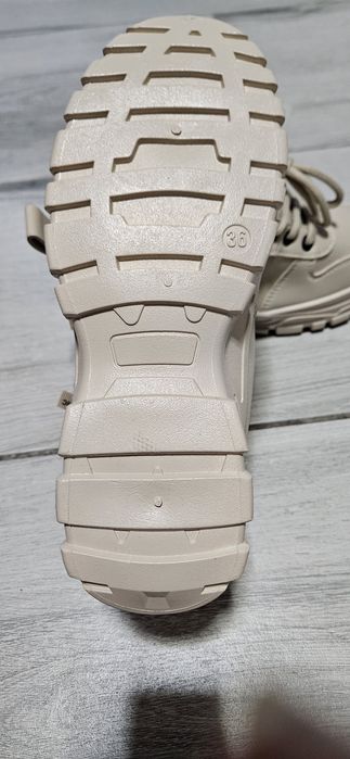 Ghete dama marimea 36 Nou