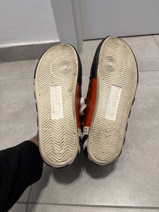 Off white vulcanized