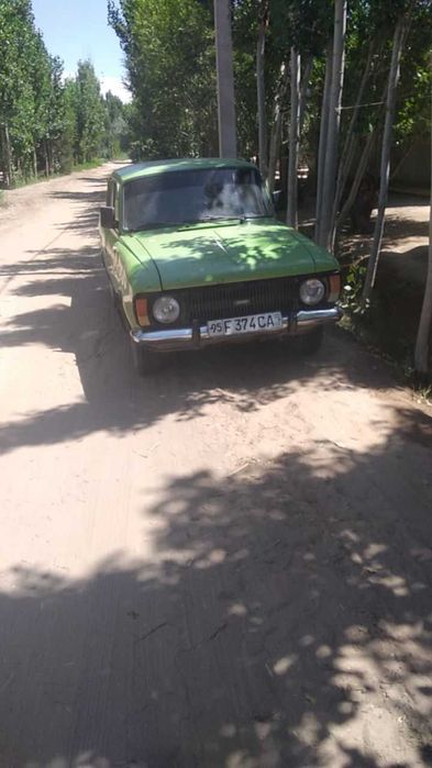 Москвич год 1988