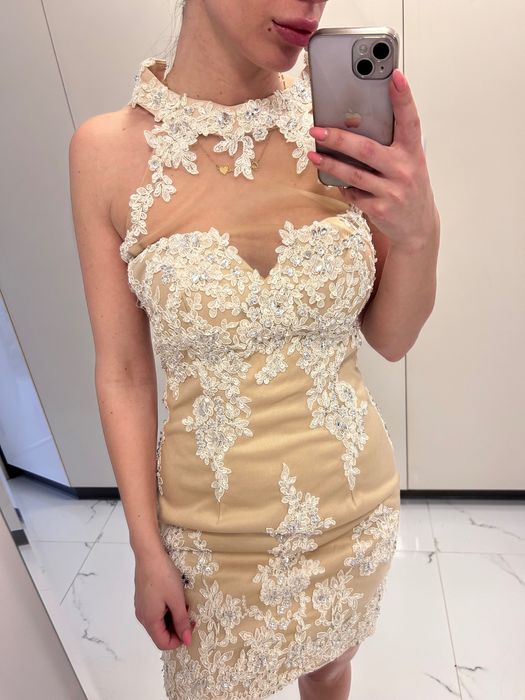 Официална бутикова рокля