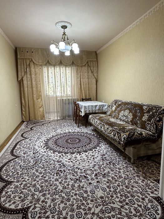 Квартира студентларга