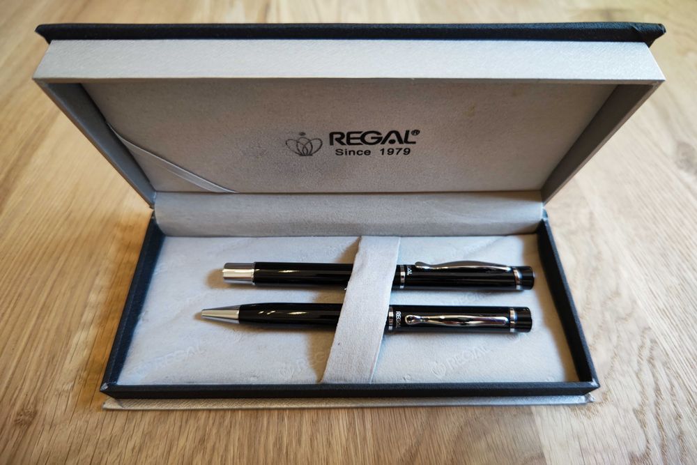 Set premium stilou și pix Regal cu certificat de calitate