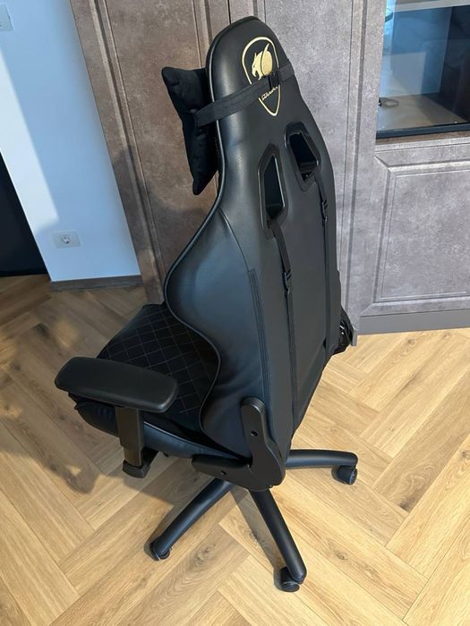 Scaun de gaming Cougar, stare impecabilă (ca nou)