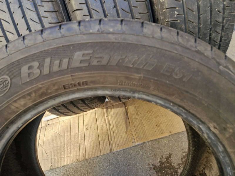 4 Yokohama R18 225/60
летни гуми 
DOT1818