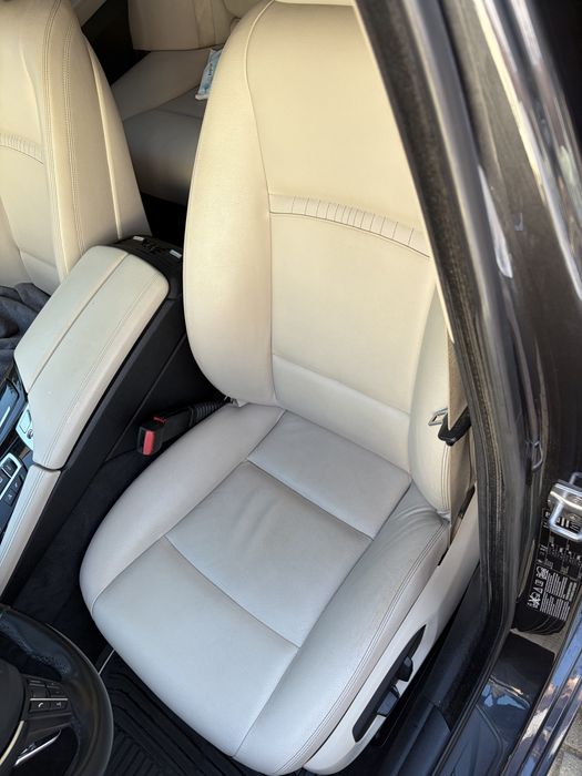 BMW seria 5 Luxury Line X-drive / Ceasuri digitale / Trapa / Bang&Olufsen / HUD / 5moduri / Memorii