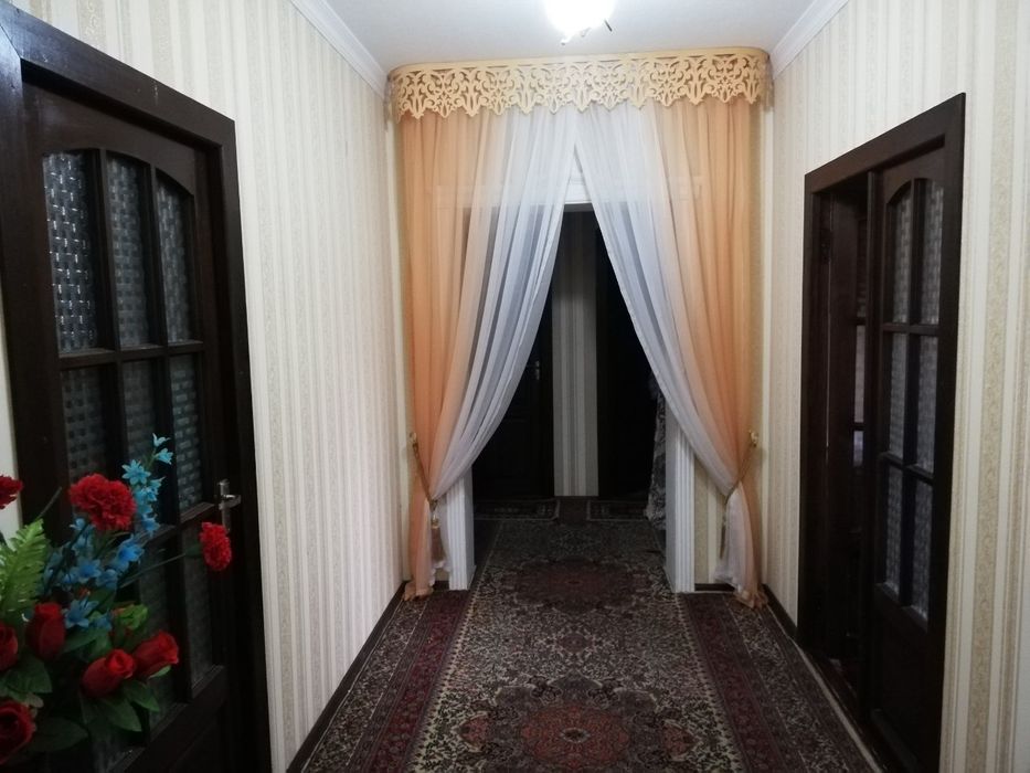 Qoyliq, kvartira sotiladi