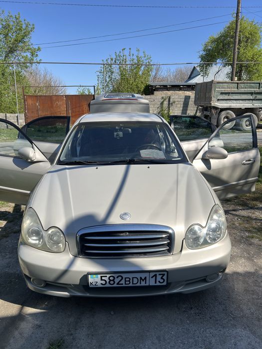 Hyundai sonata 2004