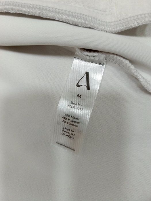 Женский спортивный костюм