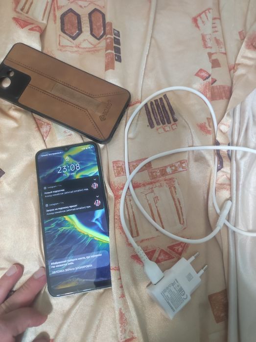 Реалми с 30 продам срочно все родное