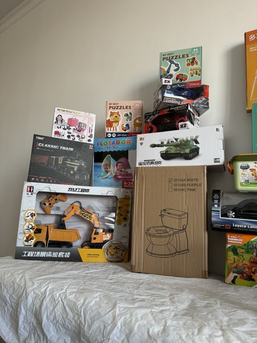 Продам новые игрушки