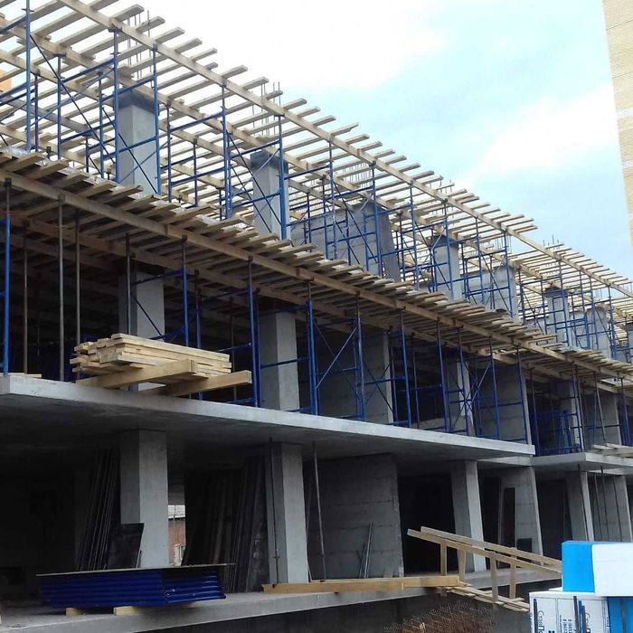 Монолитные леса — продажа и аренда