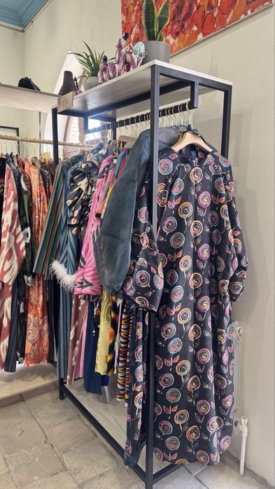 Рейл вешалка для одежды