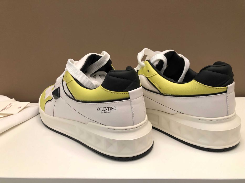 Valentino sneakers 45 originali, full box, retail 690 euro