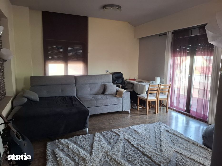 Casă 8 camere // Barbu Văcărescu