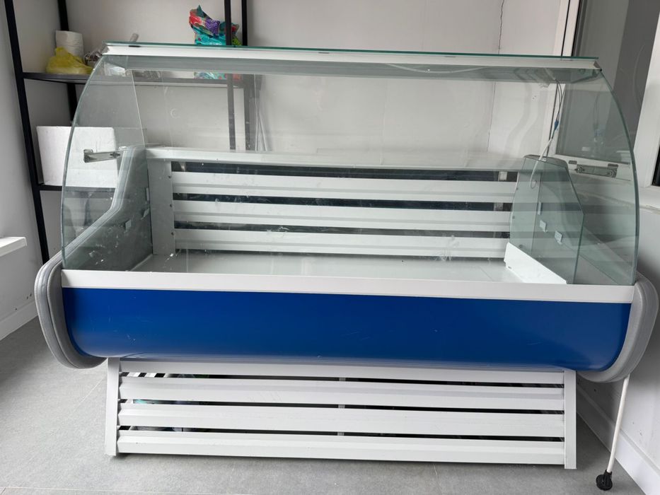 Витрина холодильник (технопроф)