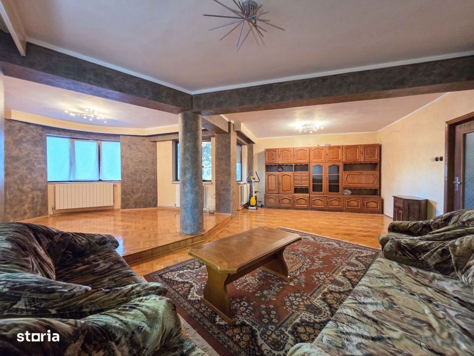 Apartament de 4 cam decomandat cu 163mp in centrul Constantei, zona To