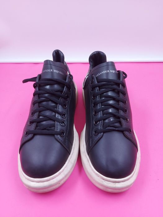 Alexander Mcqueen номер 42  Оригинални сникърси