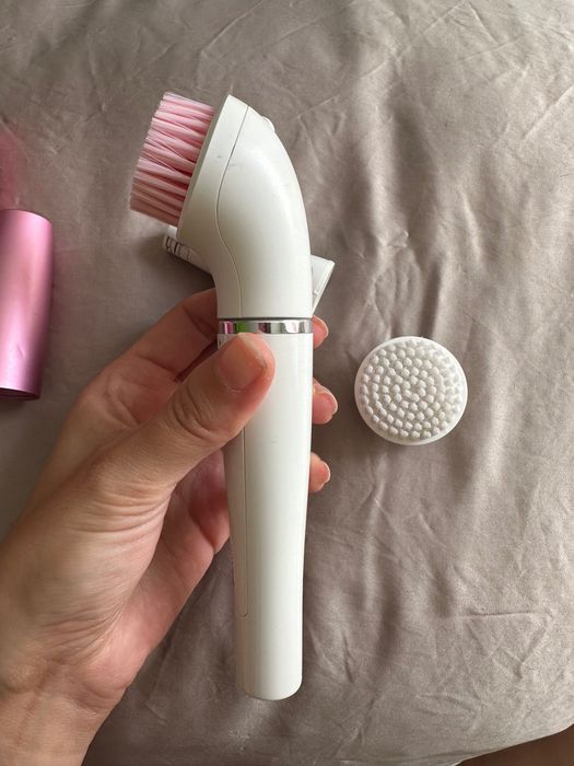 Епилатор за лице и четка за почистване на лице braun silk