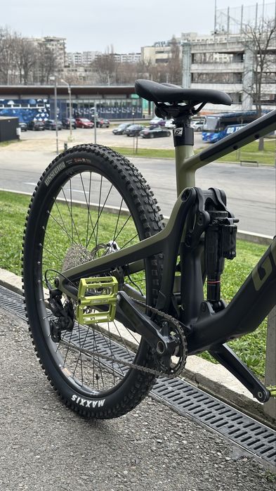 Bicicletă Ghost Full Suspension – Stare Magazin –→ASTEPT OFERTE