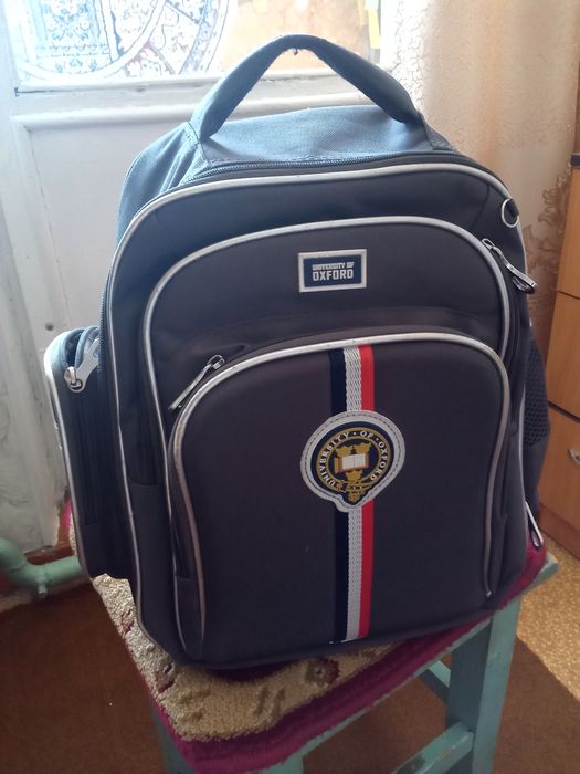 Продам школьный рюкзак