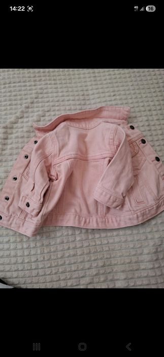 Geaca de blugi roz bebe