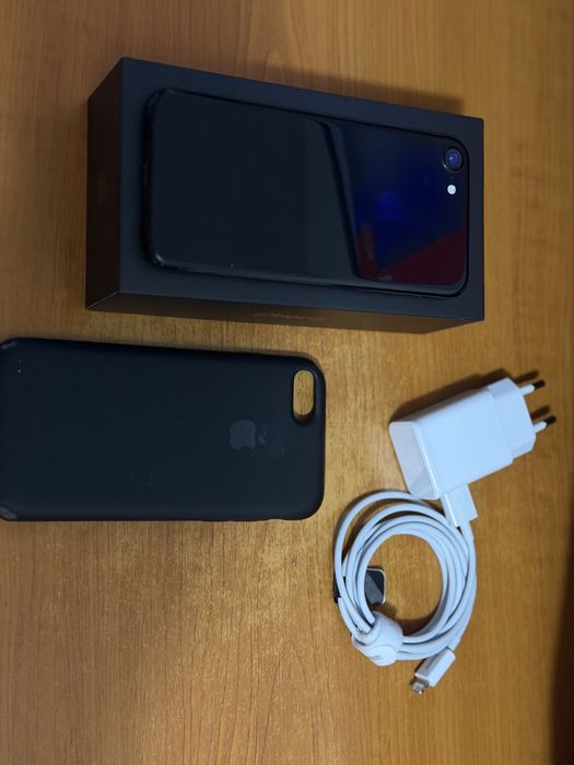 Vand Iphone 7 JetBlack 32 GB