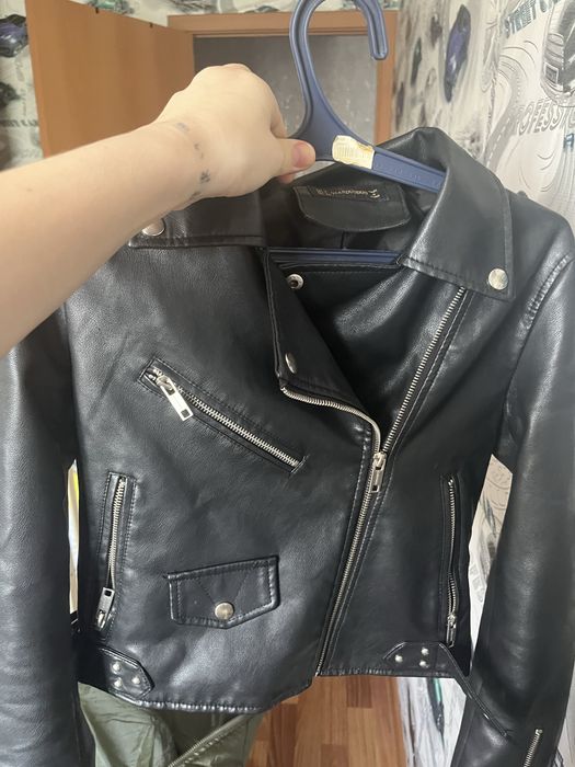 Продам женские вещи