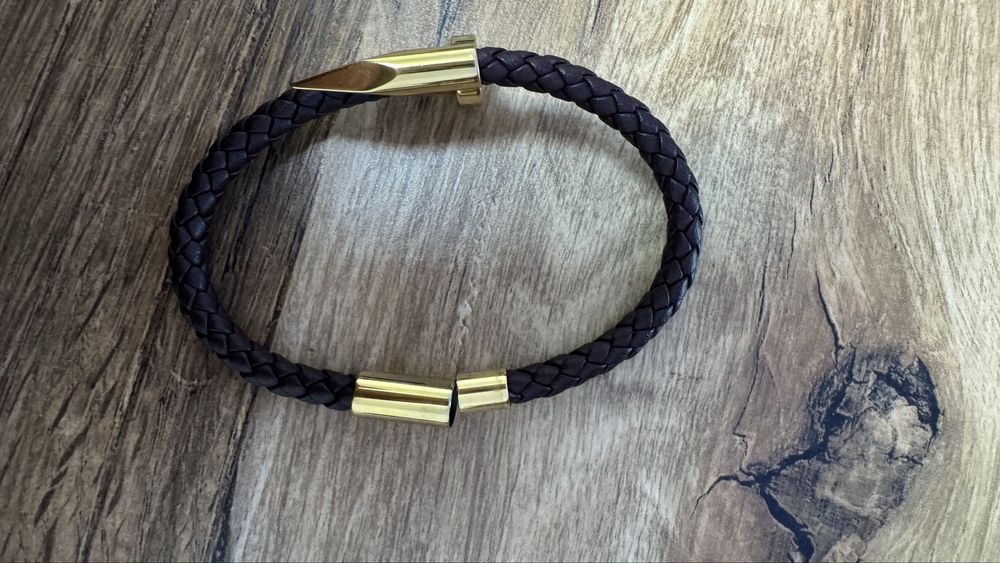 Мъжки стилни гривни