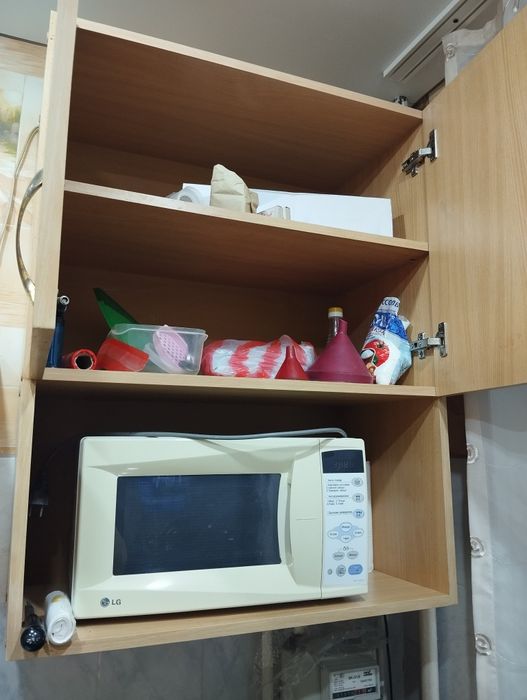 Шкафы навесные кухонные