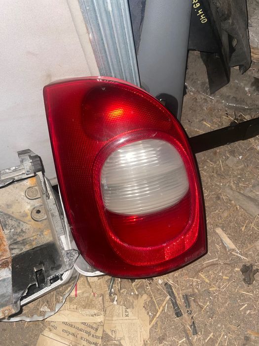 2 броя Xsara Picasso 2.0 hdi 1.6 hdi на части