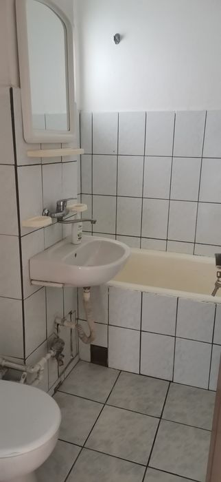 Apartament 3 camere După Zid