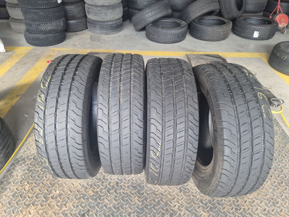 Vand set anvelope 235.65.16C