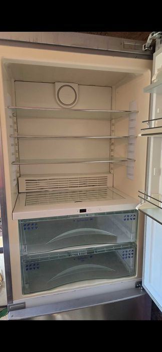 Хладилник LIEBHERR