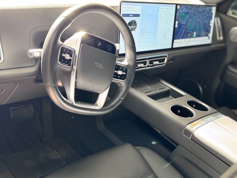 Lixiang L9 ultra 2024